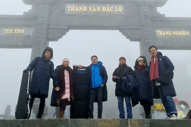 Những người không săn tuyết, lên đỉnh Fansipan vì trải nghiệm và chinh phục