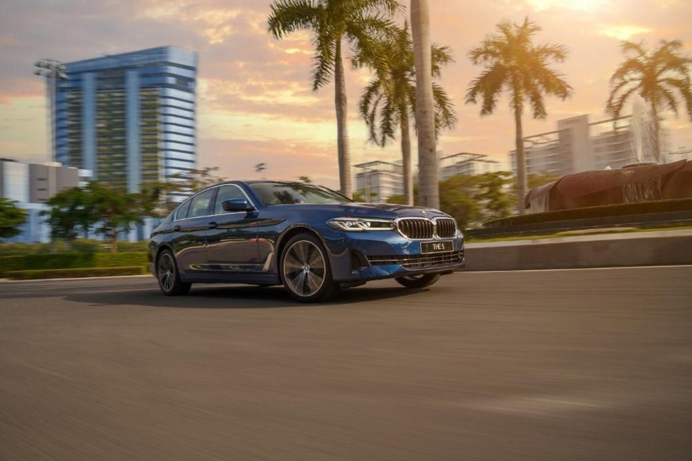 Cơ hội trúng BMW 5 Series cùng ưu đãi lên đến 700 triệu đồng - 1 Cơ hội trúng BMW 5 Series cùng ưu đãi lên đến 700 triệu đồng - 1
