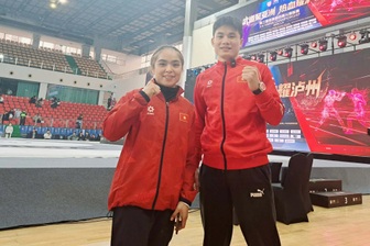 Nữ võ sĩ Việt Nam dùng tuyệt chiêu hạ tay đấm Iran, vô địch giải MMA châu Á