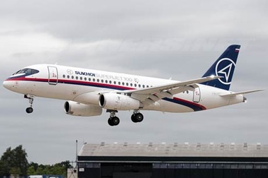 Nga bàn hợp tác sản xuất Sukhoi Superjet-100 với Ấn Độ