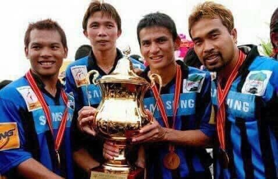 Báo Thái tái hiện hình ảnh huy hoàng của cầu thủ Thái Lan tại V-League - 4 Báo Thái tái hiện hình ảnh huy hoàng của cầu thủ Thái Lan tại V-League - 4