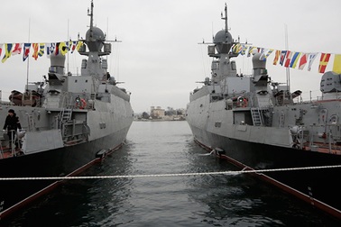 2 tàu tên lửa mới gia nhập Hạm đội Biển Đen của Nga