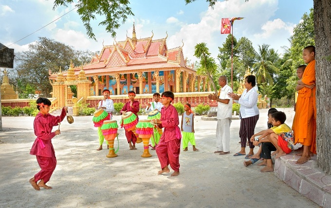 Độc đáo lễ Chol Chnam Thmay của đồng bào Khmer trên đất “9 rồng” - Ảnh 2.