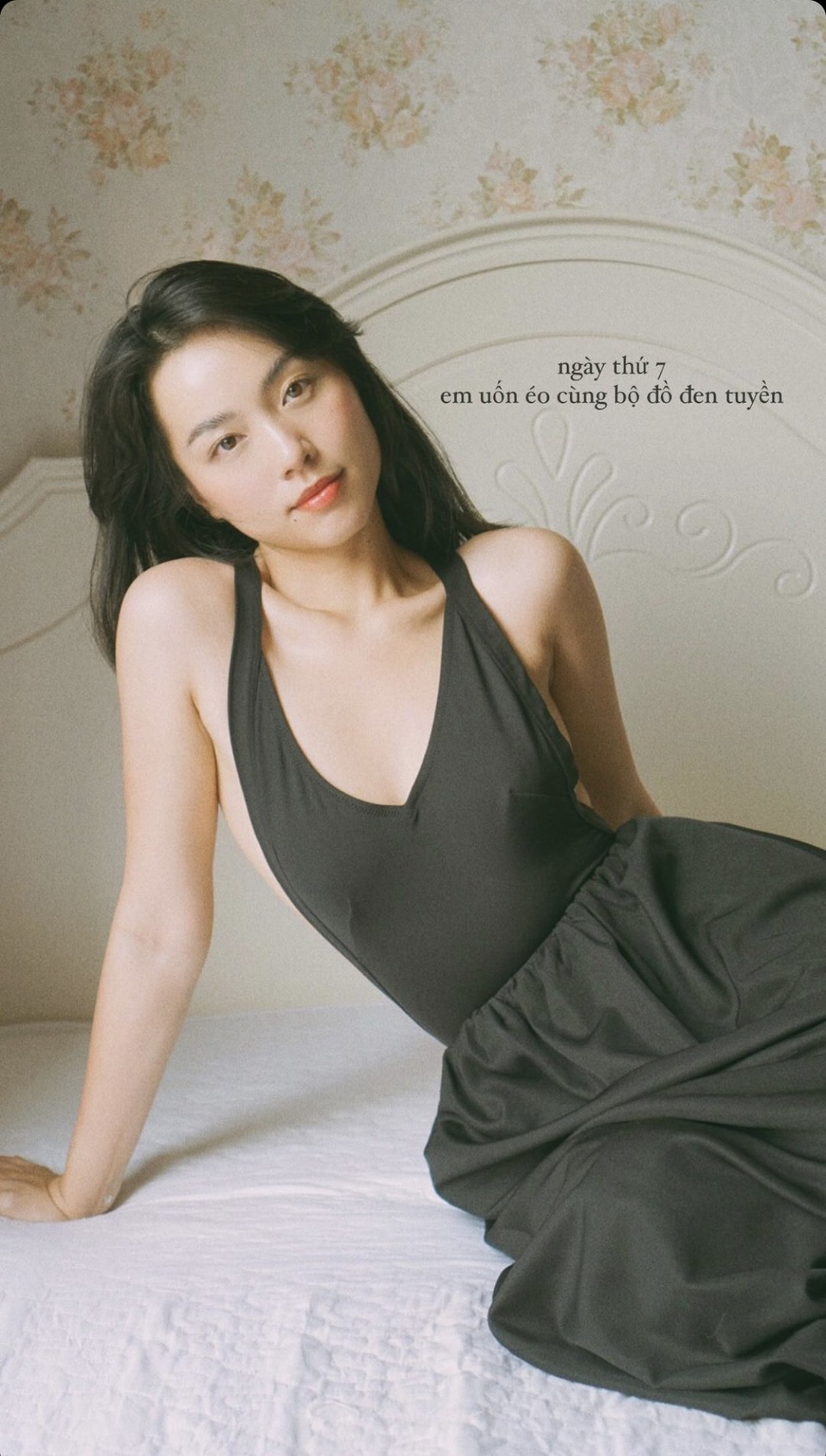 Hot girl tuần qua: Chi Pu giản dị lạ thường, Mym Trần vẫn gợi cảm hết cỡ - 10 Hot girl tuần qua: Chi Pu giản dị lạ thường, Mym Trần vẫn gợi cảm hết cỡ - 10