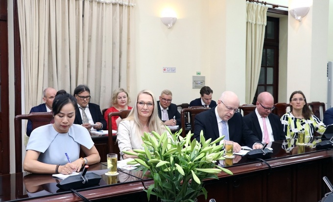 Bà Marjiaana Sall, Đại sứ Giáo dục Bộ Ngoại giao Phần Lan phát biểu tại buổi làm việc