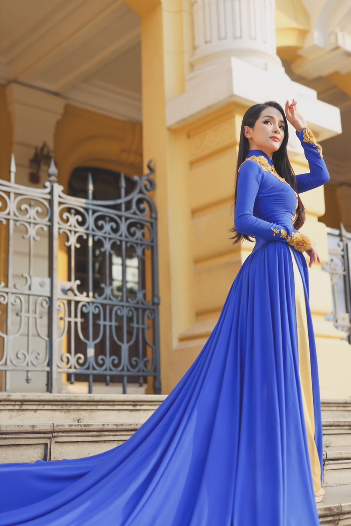 Tình bạn của Á khôi Đinh Ngọc Phượng và Huyền Lizzie Thương ngày nắng về - 5 Tình bạn của Á khôi Đinh Ngọc Phượng và Huyền Lizzie Thương ngày nắng về - 5