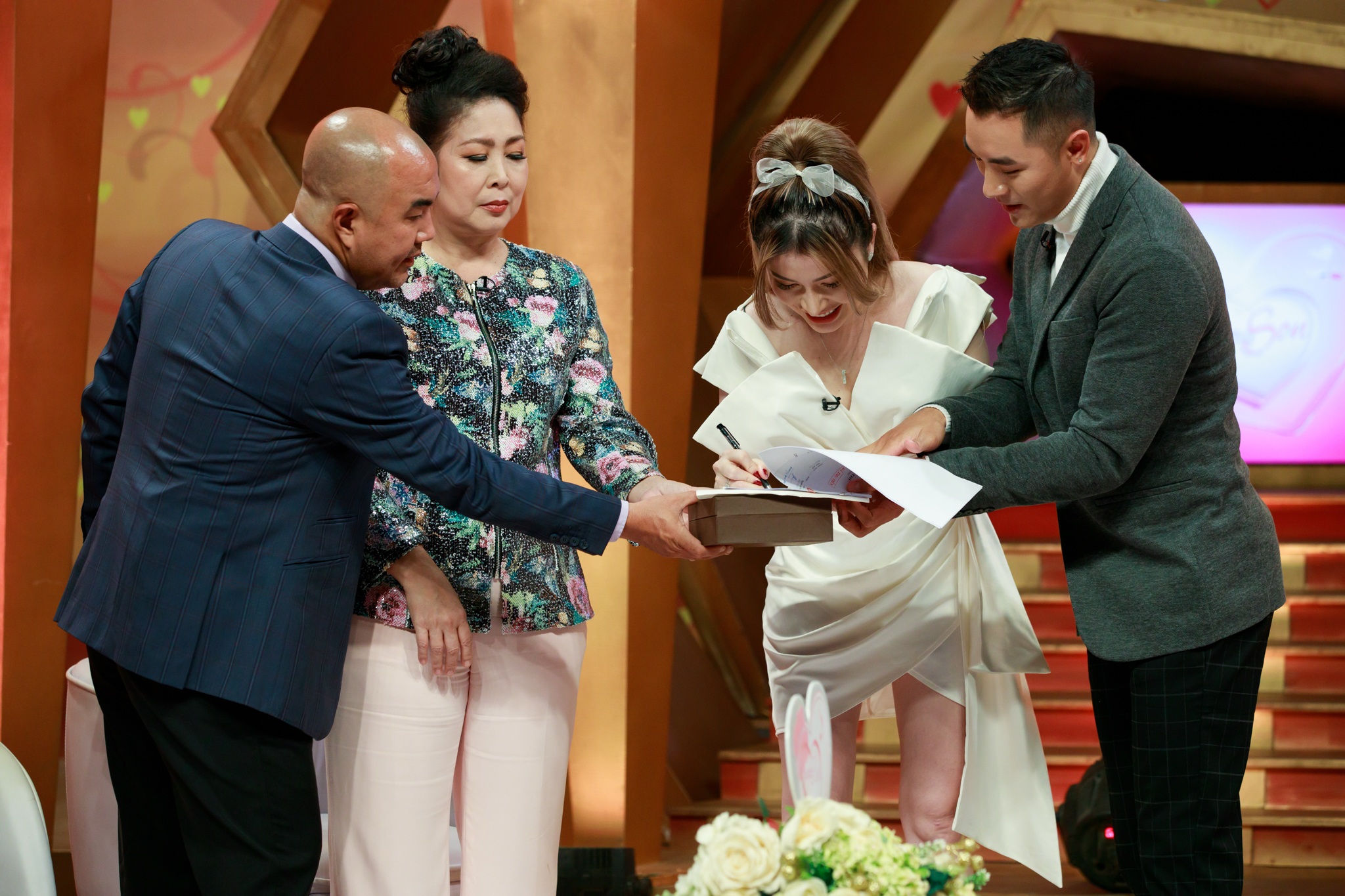 Chàng phi công trẻ phát khóc vì stress khi bỏ nhà theo tình yêu vào Nam - 4 Chàng phi công trẻ phát khóc vì stress khi bỏ nhà theo tình yêu vào Nam - 4