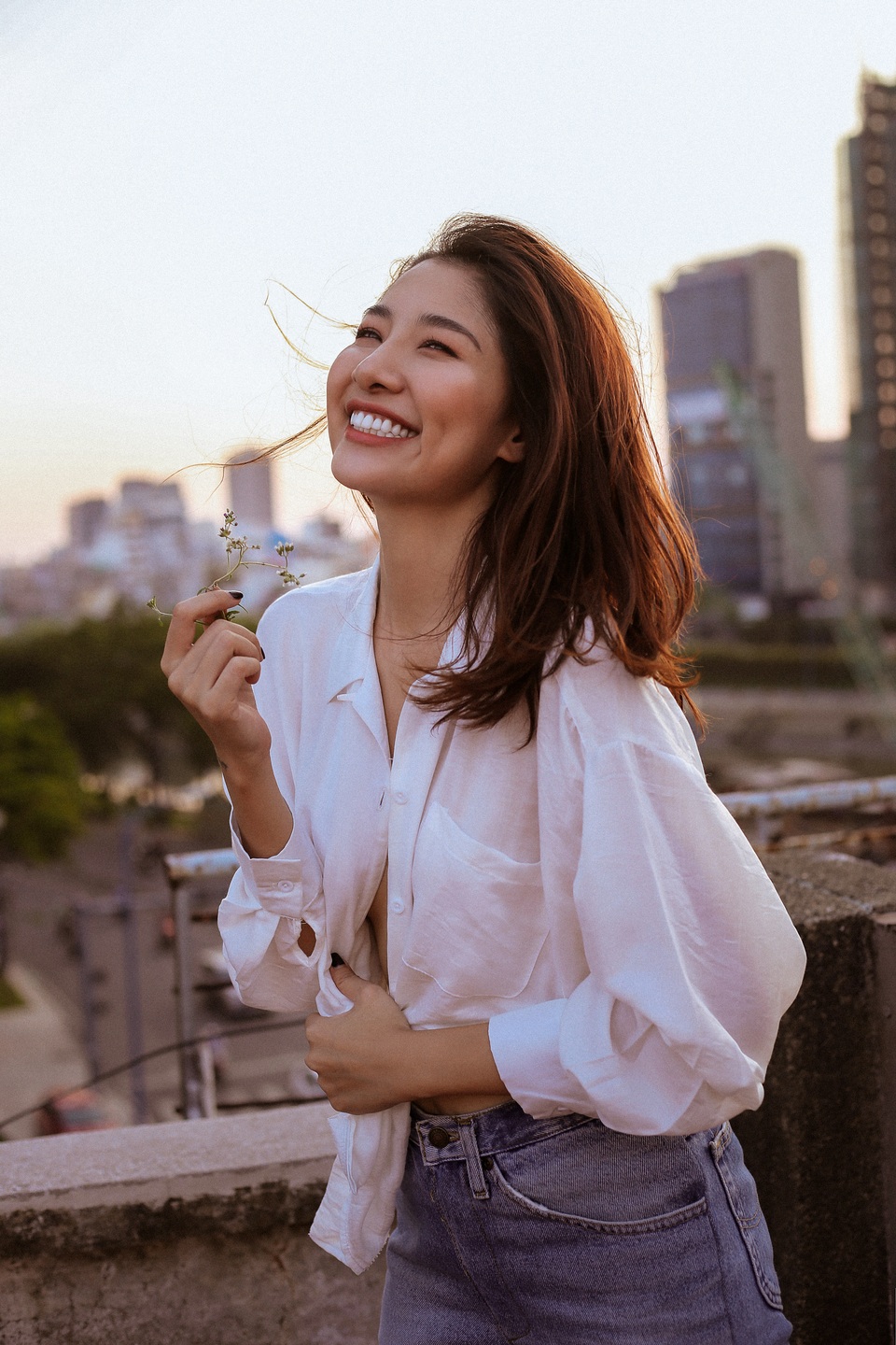 Ammy Minh Khuê nóng bỏng và thủ đoạn trong phim mới - 1 Ammy Minh Khuê nóng bỏng và thủ đoạn trong phim mới - 1