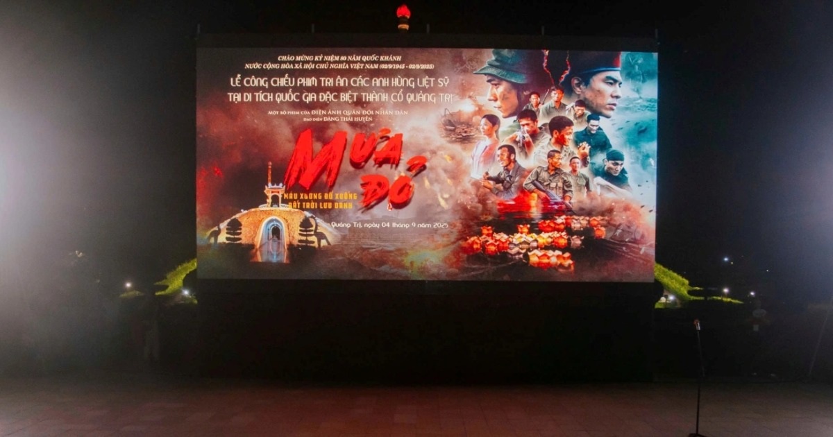 Người đàn ông bỏ tiền túi, mua 600 vé "Mưa đỏ" tặng cựu chiến binh