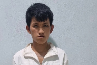 Khởi tố kẻ buôn ma túy đâm trọng thương 2 cán bộ công an