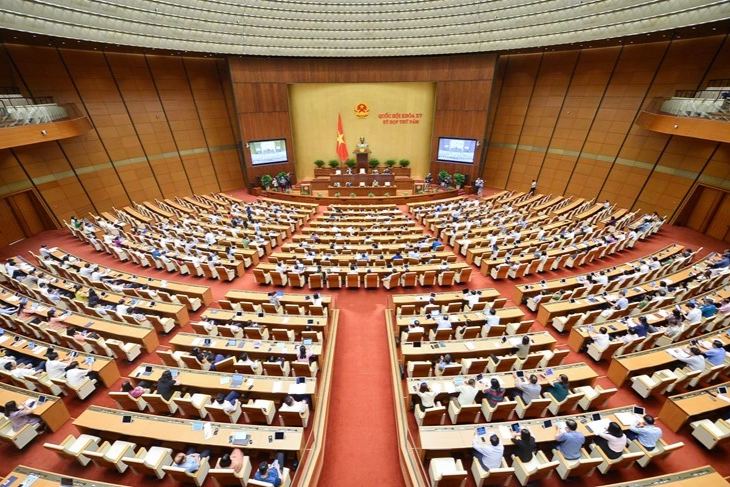 Quốc hội bắt đầu họp đợt 2, biểu quyết thông qua nhiều luật quan trọng - 1