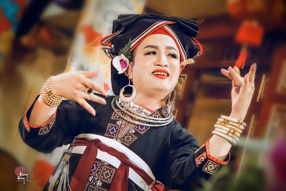 Nhiều nghệ sĩ tham gia Festival thực hành tín ngưỡng thờ Mẫu Thượng Ngàn - 2 Nhiều nghệ sĩ tham gia Festival thực hành tín ngưỡng thờ Mẫu Thượng Ngàn - 2