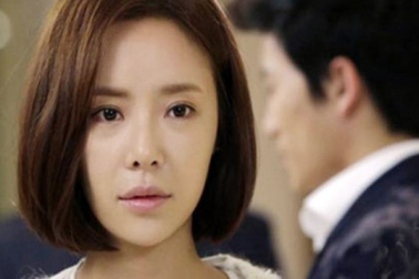 Chồng cạn tình ruồng rẫy người vợ cùng mình vượt qua bao năm tháng cơ hàn