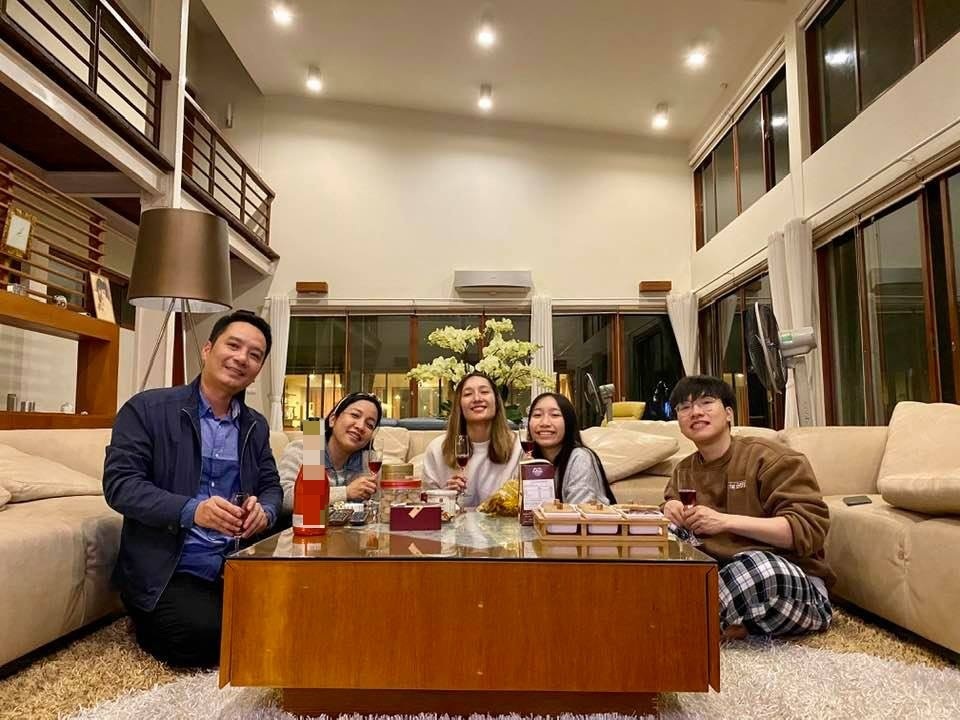 Diva Mỹ Linh: “Cho đến bây giờ, tôi vẫn biết ơn mẹ của Anna vô cùng” - 3 Diva Mỹ Linh: “Cho đến bây giờ, tôi vẫn biết ơn mẹ của Anna vô cùng” - 3