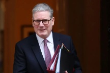 Anh lo ngại Nga leo thang quân sự nếu Mỹ không đảm bảo an ninh cho Ukraine