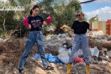 2 hot girl đình đám Chi Pu và Quỳnh Anh Shyn rủ nhau tham gia thử thách dọn rác