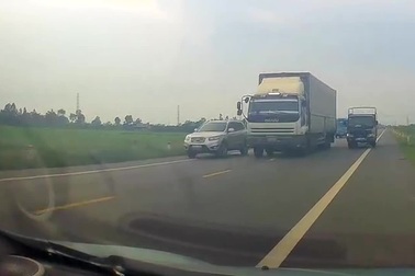 Hãy lái xe với một cái đầu lạnh!