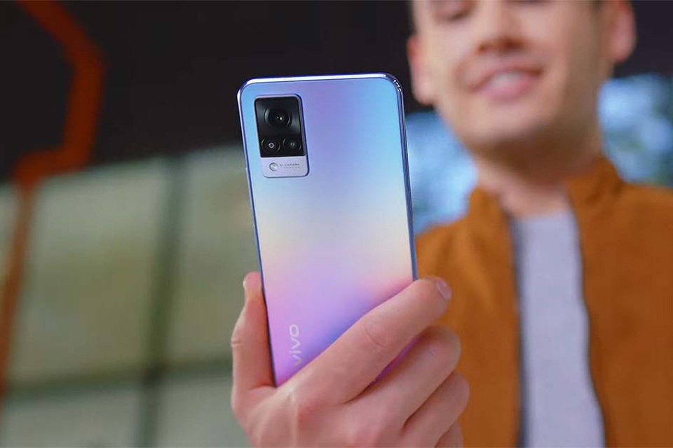 Loạt di động đáng chú ý vừa lên kệ tại Việt Nam - 4 Loạt di động đáng chú ý vừa lên kệ tại Việt Nam - 4