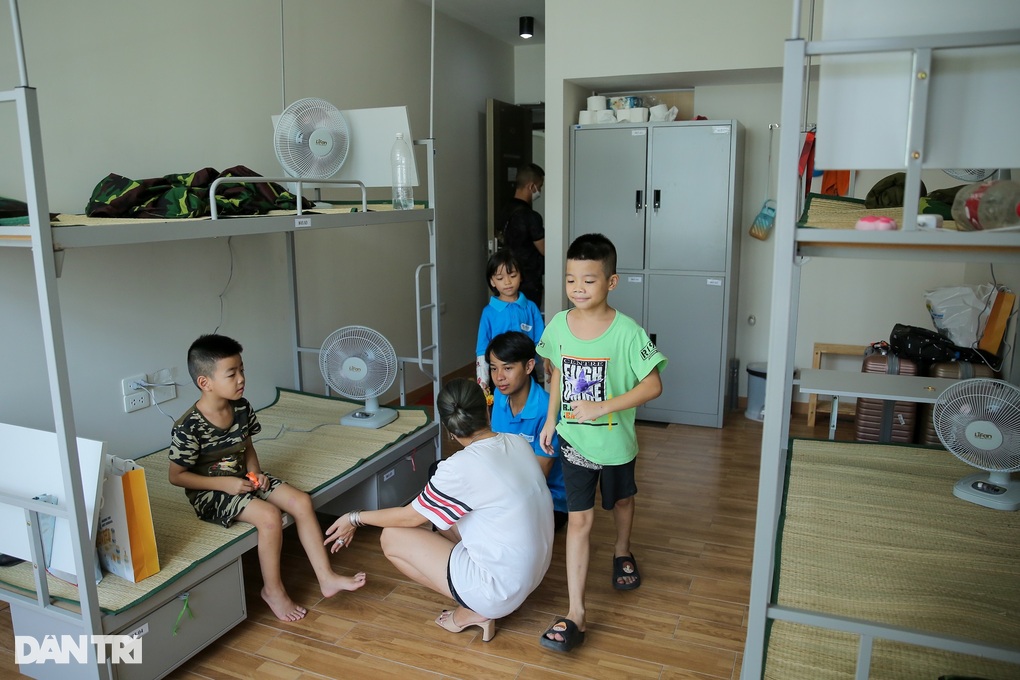 Nước mắt, nụ cười và niềm hy vọng của 200 trẻ mồ côi vì Covid-19 - 7 Nước mắt, nụ cười và niềm hy vọng của 200 trẻ mồ côi vì Covid-19 - 7