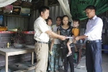 Gần 36 triệu đồng đến với gia đình chị Trịnh Thị Nga