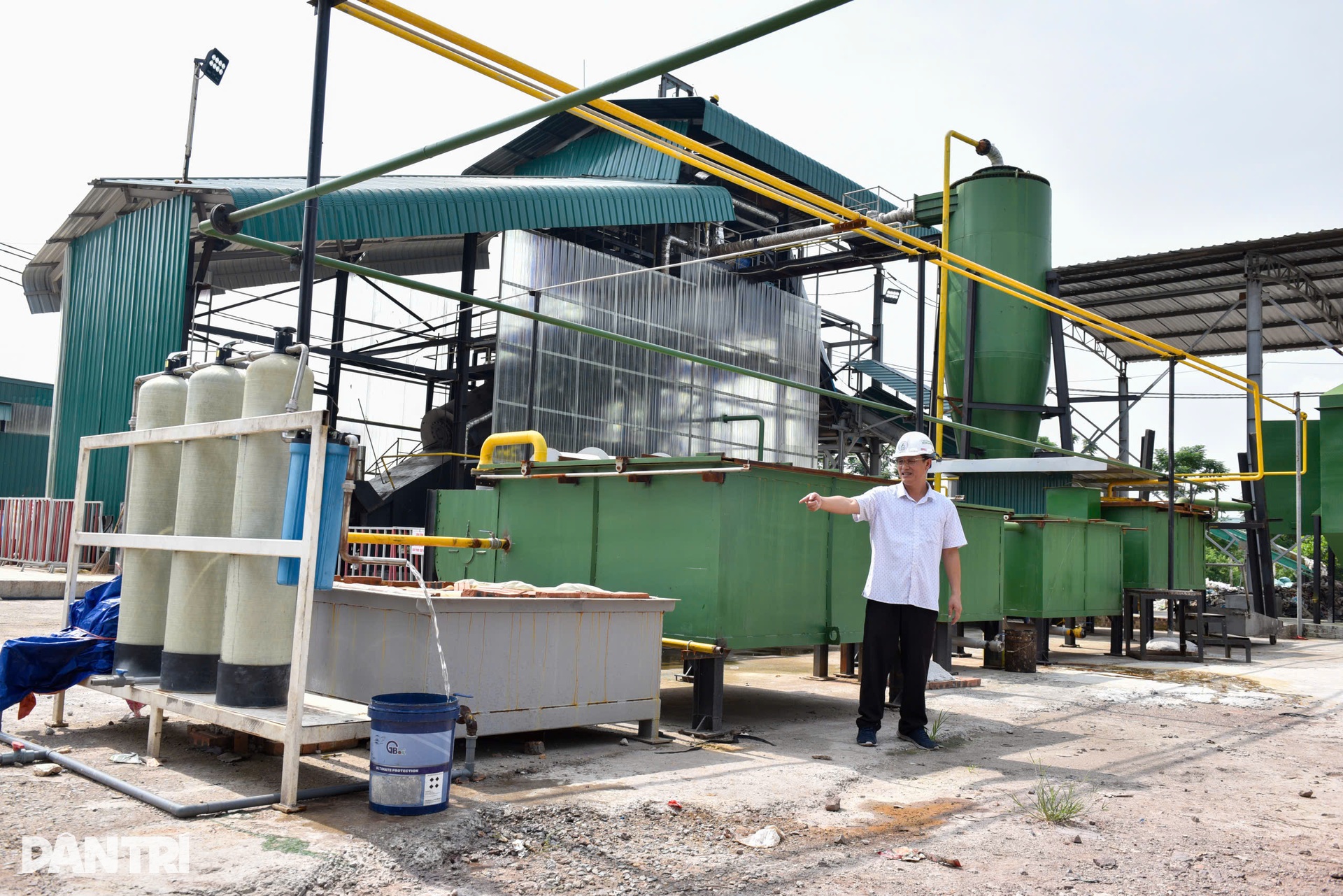 Ăn ngủ với rác, kỹ sư Việt tạo hệ thống xử lý rác không phát thải đầu tiên - 18 Ăn ngủ với rác, kỹ sư Việt tạo hệ thống xử lý rác không phát thải đầu tiên - 18
