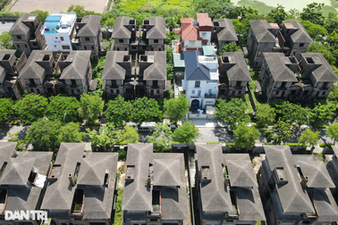 Biệt thự bỏ hoang ở Hà Nội được hét giá khiến đại gia cũng than "bỏng tay"