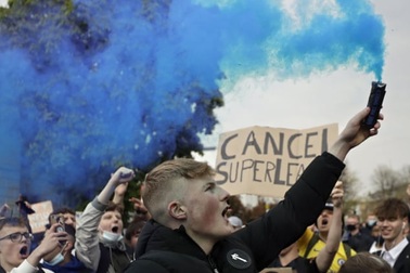 Vì sao Chelsea nhanh chóng "tháo chạy" khỏi European Super League?