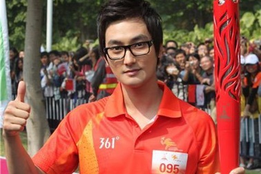 Kang Ta được cổ vũ nhiệt tình tại Asian Games 2010