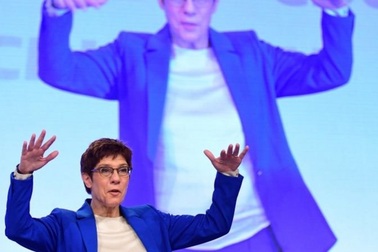 Đức tăng chi tiêu quốc phòng, chuẩn bị cho "trọng trách lớn" tại NATO?