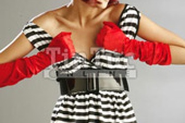 “Chân dài” Thanh Hằng bầm mình vì... phim 