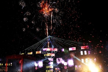 Tổ chức “Lễ hội đếm ngược” chào năm mới 2016