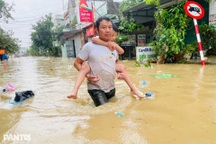 Hỗ trợ khẩn cấp 700 tỷ đồng cho 4 tỉnh khắc phục thiệt hại mưa lũ