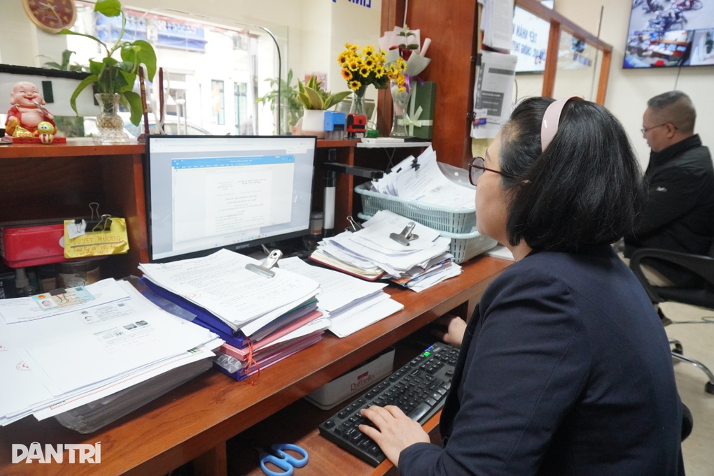 Cán bộ, công chức phải được bố trí việc làm, xếp ngạch chậm nhất 1/7/2027 - 2 Cán bộ, công chức phải được bố trí việc làm, xếp ngạch chậm nhất 1/7/2027 - 2