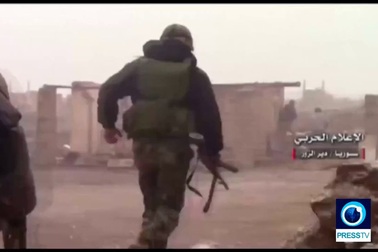 Deir Ezzor thư hùng giữ sân bay, thành cổ Palmyra nổi lửa