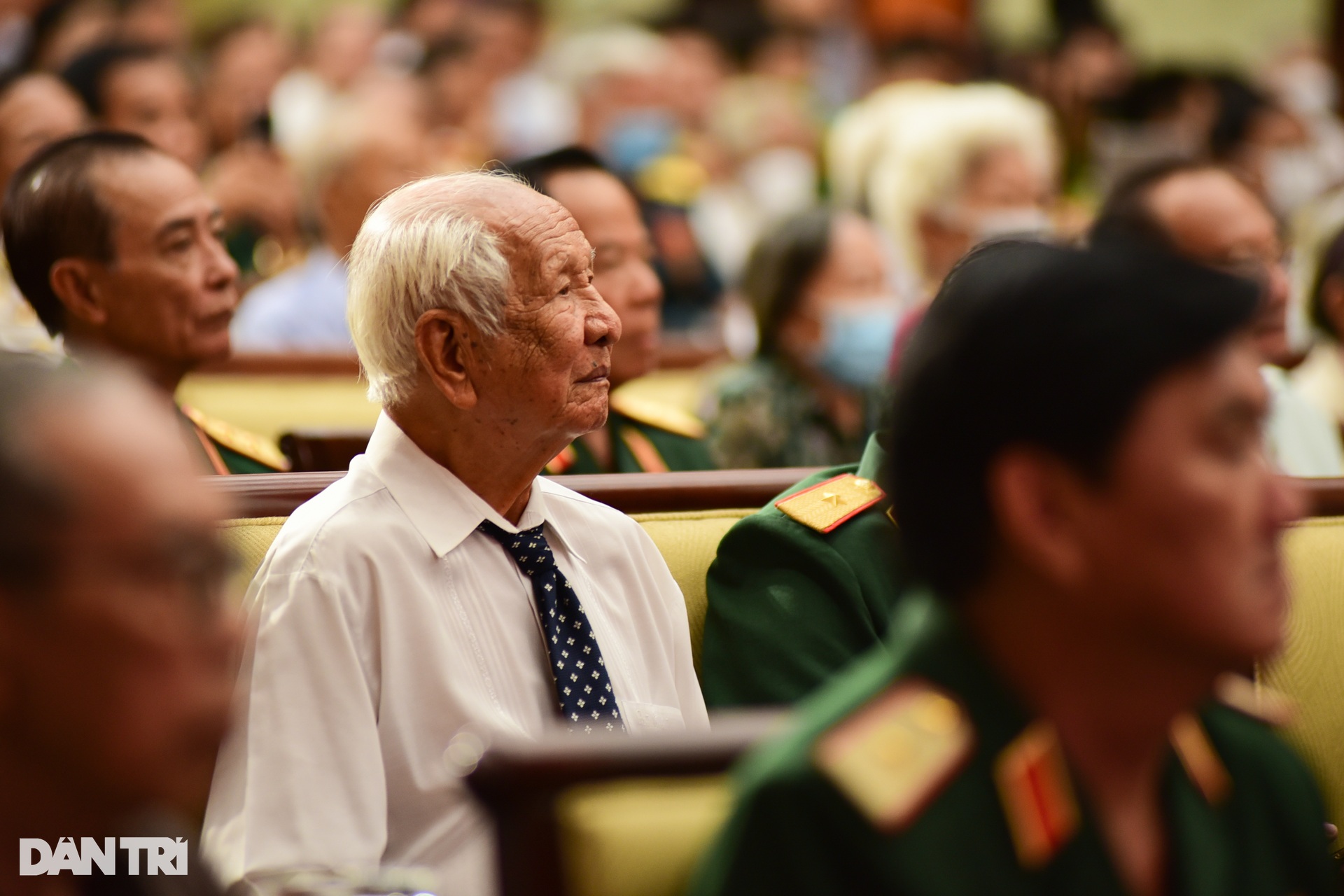 Nguyên lãnh đạo Đảng, Nhà nước dự lễ kỷ niệm ngày thống nhất đất nước - 9 Nguyên lãnh đạo Đảng, Nhà nước dự lễ kỷ niệm ngày thống nhất đất nước - 9