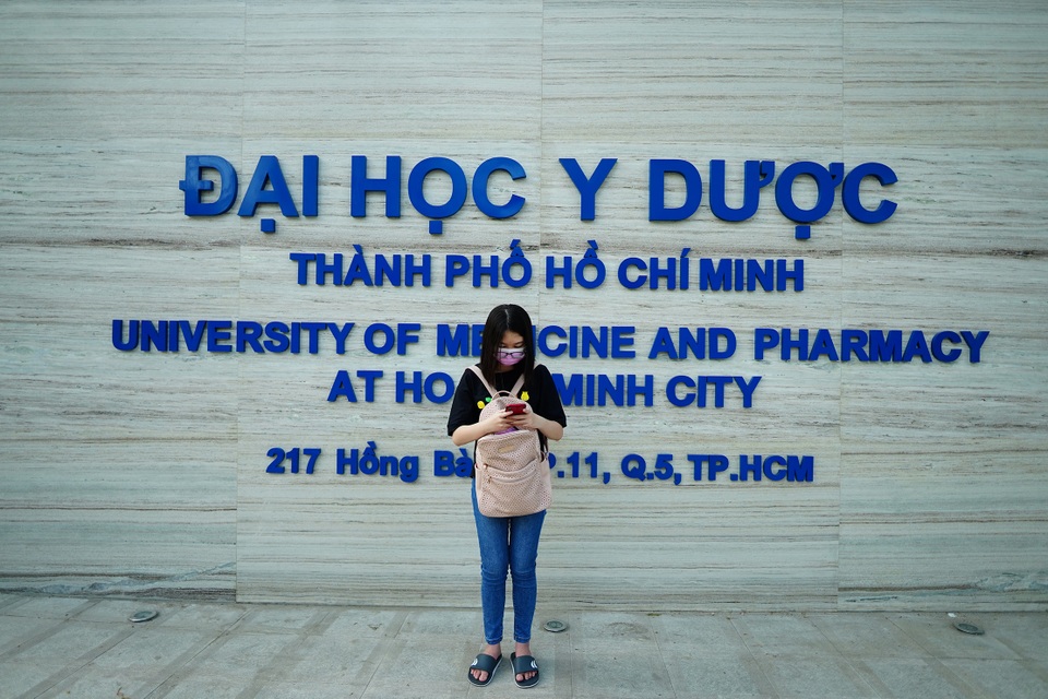 Trường đại học duy nhất tại TPHCM cho SV đi học trở lại - 8 Trường đại học duy nhất tại TPHCM cho SV đi học trở lại - 8