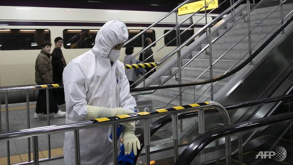 Châu Á chạy đua đối phó “bão” virus gây viêm phổi lạ - 12 Châu Á chạy đua đối phó “bão” virus gây viêm phổi lạ - 12