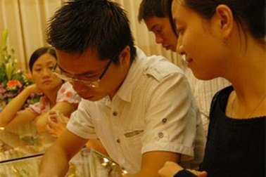 Giá vàng tái lập ngưỡng 2,9 triệu đồng/chỉ