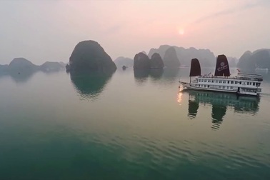 Khám phá vẻ đẹp  Việt Nam dọc theo chiều dài đất nước