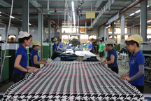 Giải quyết việc làm vượt chỉ tiêu, lao động đi nước ngoài chiếm hơn một nửa