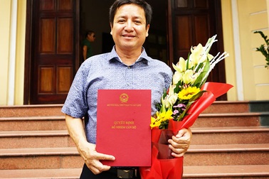 Nghệ sỹ Chí Trung được bổ nhiệm Quyền Giám đốc Nhà hát Tuổi Trẻ