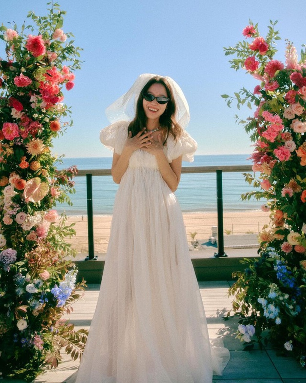 Chị đẹp Gong Hyo Jin: Giàu có, hôn nhân viên mãn bên chồng kém 10 tuổi - 3 Chị đẹp Gong Hyo Jin: Giàu có, hôn nhân viên mãn bên chồng kém 10 tuổi - 3