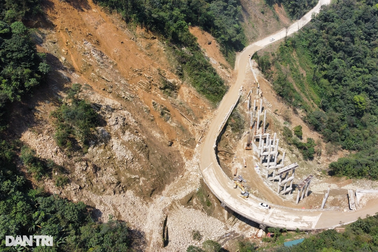 Dự án cầu vắt qua vực sâu, kỳ vọng xóa bỏ điểm nóng sạt lở Eo Cô Gái