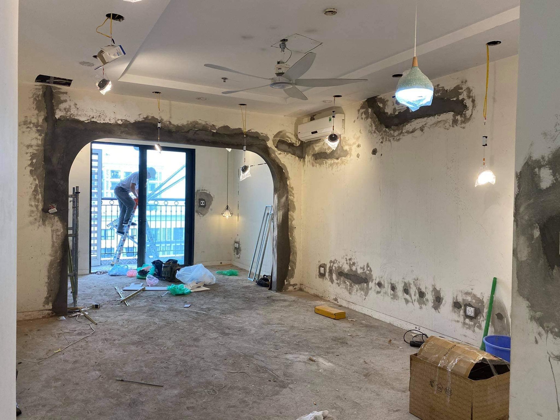 Bên trong căn hộ nhỏ xinh 53 m2 với nội thất màu xanh bơ lạ mắt - 13