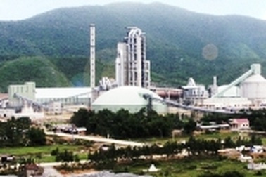 Khởi tố nhóm trộm tài sản ở nhà máy xi măng lớn nhất Quảng Bình