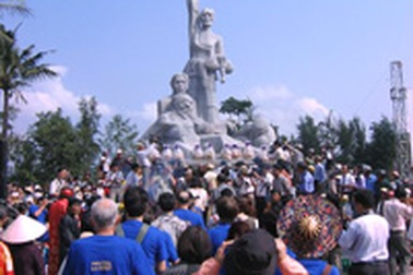 Tưởng nhớ 504 thường dân vô tội