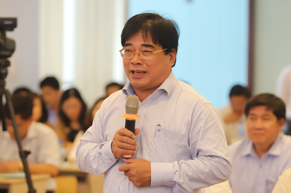 Phó giáo sư một trường đại học ở TPHCM có thu nhập 63 triệu đồng/tháng - 1 Phó giáo sư một trường đại học ở TPHCM có thu nhập 63 triệu đồng/tháng - 1