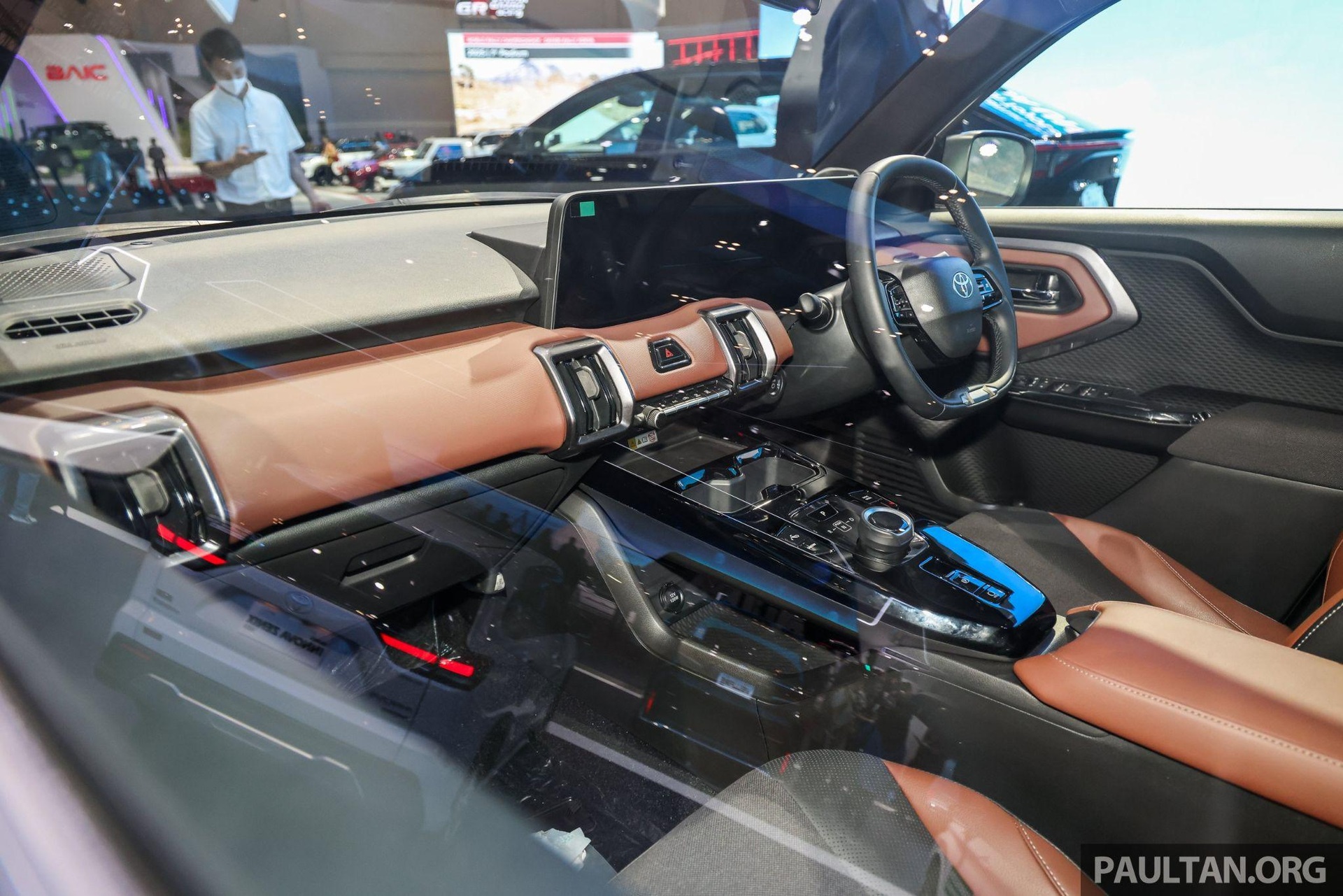 SUV điện Toyota ngang cỡ Yaris Cross: Dùng pin BYD, đi gần 430 km/lần sạc - 5 SUV điện Toyota ngang cỡ Yaris Cross: Dùng pin BYD, đi gần 430 km/lần sạc - 5