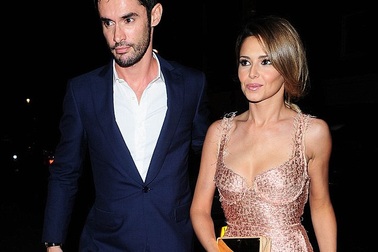 Bạn bè tiết lộ lý do khiến Cheryl Fernandez-Versini bị chồng bỏ