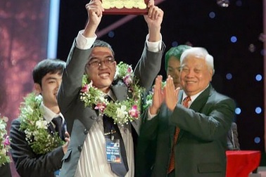 Một tài năng trác việt, một tấm lòng tận tâm với Nhân tài Đất Việt đã ra đi